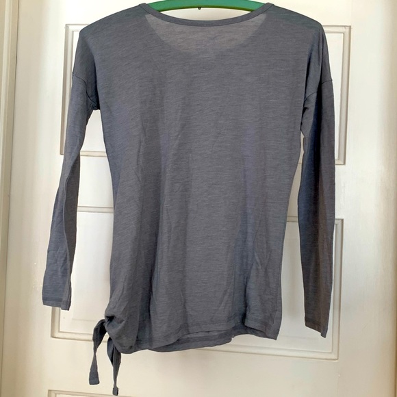 Old Navy Active Go Dry Girls L 10/12 Regular long sleeve side tie shirt - Picture 2 of 5